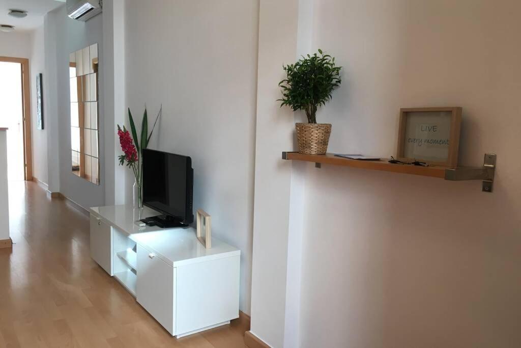 Pretty Apartament برشلونة المظهر الخارجي الصورة
