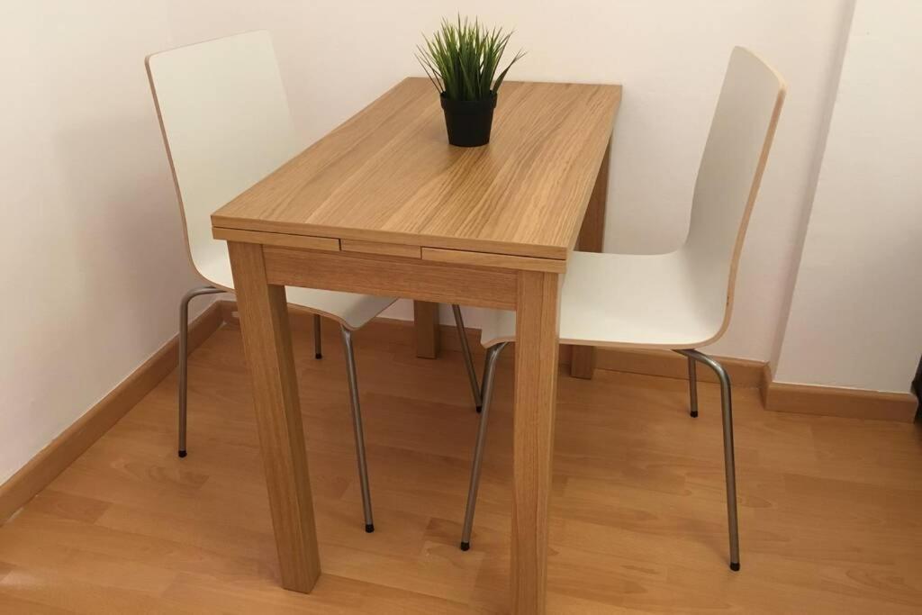 Pretty Apartament برشلونة المظهر الخارجي الصورة